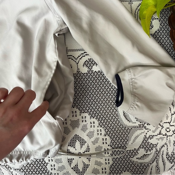 Ashworth Cream Weather Systems Golf Windbreaker with Ribbed Cuffs size medium - Picture 4 of 7